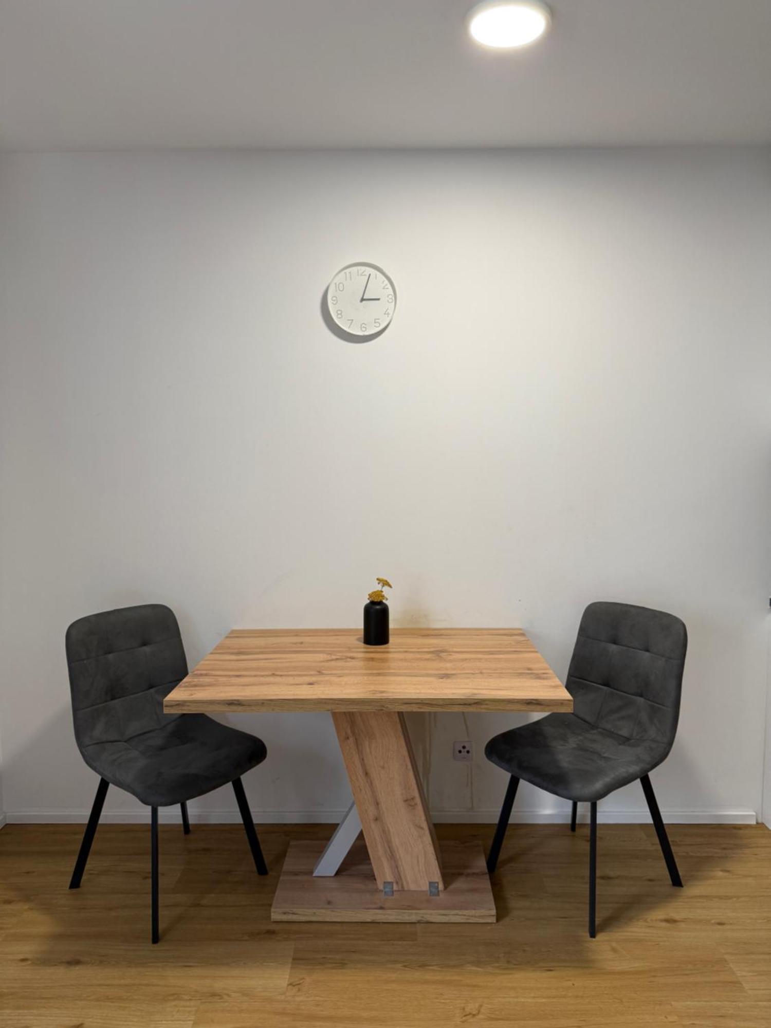 Urban Stays Apartments Wina Ruang foto