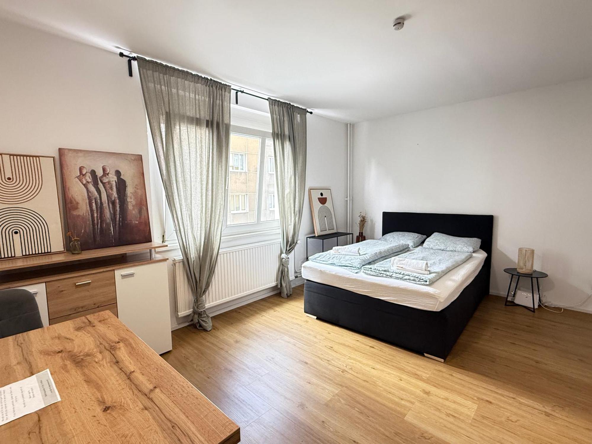 Urban Stays Apartments Wina Bagian luar foto