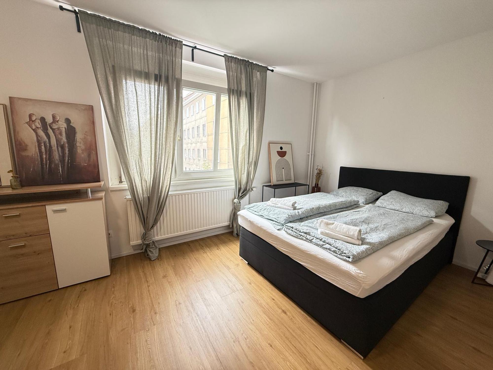 Urban Stays Apartments Wina Bagian luar foto